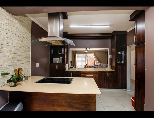 3 BEDROOM TOWNHOUSE FOR SALE IN MUSGRAVE